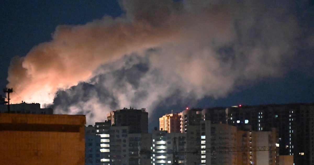 Large Russian attack on Kyiv kills at least 13, hurts scores more, mayor says