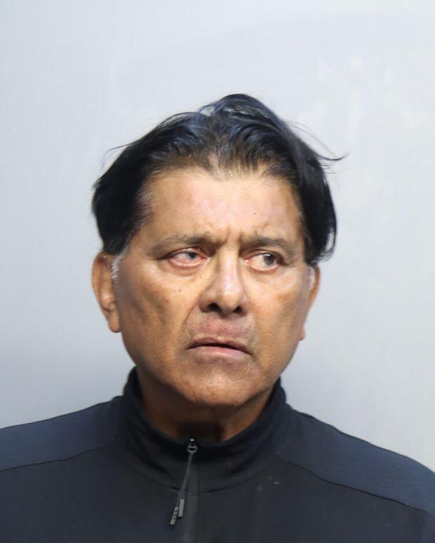 venezuelan-actor-mug.jpg 