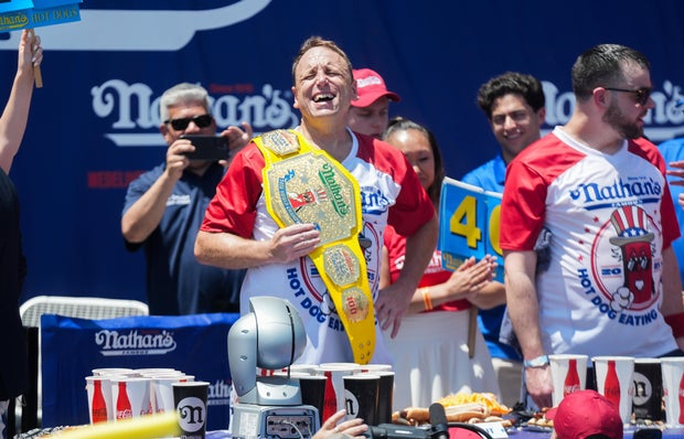 Joey Chestnut wins his 17th Nathan's famous hot dog eating contest