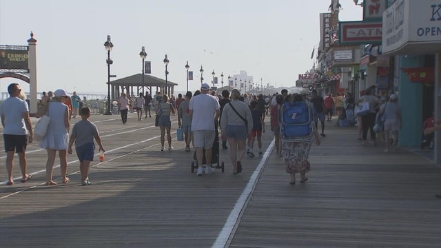 23pkg-kc-july-4th-down-the-shore-transfer-frame-767.jpg 