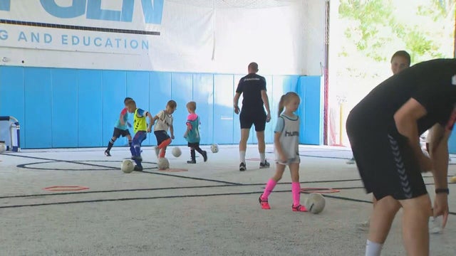 little-soccer-fans.jpg 