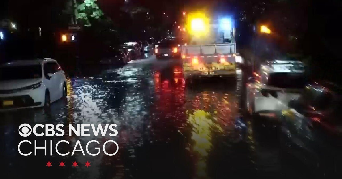 Wild weather snarls July 4th weekend holiday travel