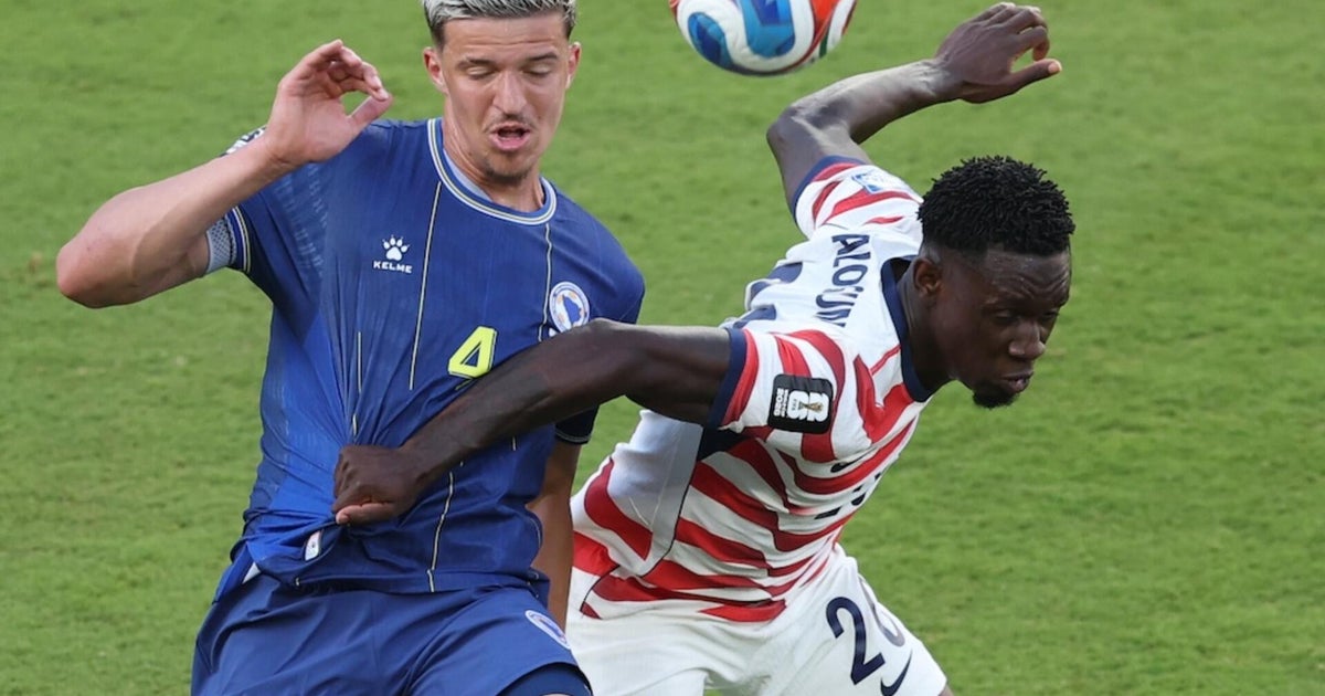 Breaking down the World Cup red card controversy surrounding USMNT striker Folarin Balogun