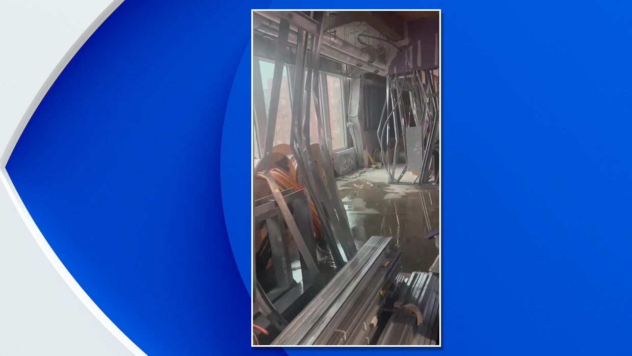Unstable building on East 42nd Street forces evacuations in Midtown ...