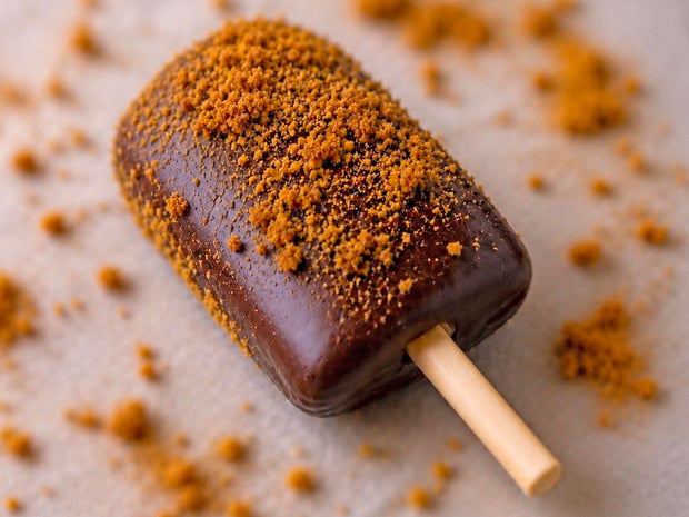 23-brandy-old-fashioned-cookie-dough.jpg