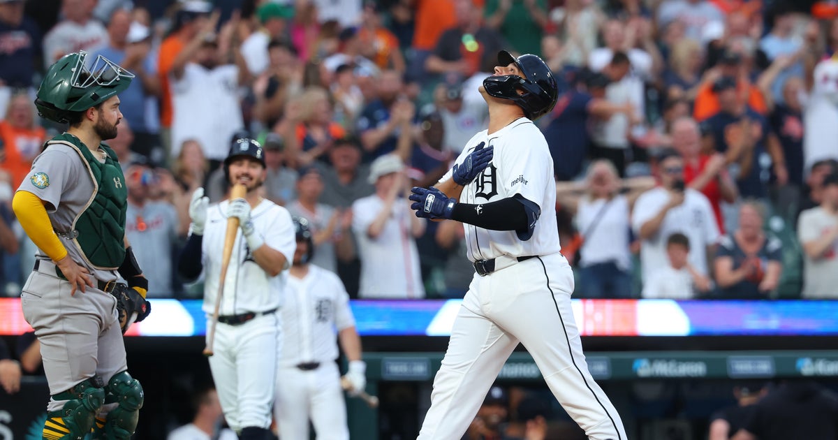Eduardo Valencia homers in Tigers 4-1 victory over the Athletics