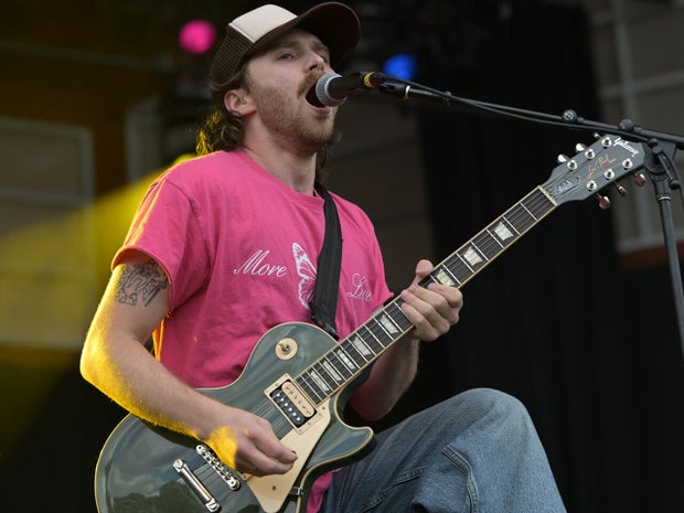 ed-spinelli-summerfest-w1d1postsexnachos01.jpg 