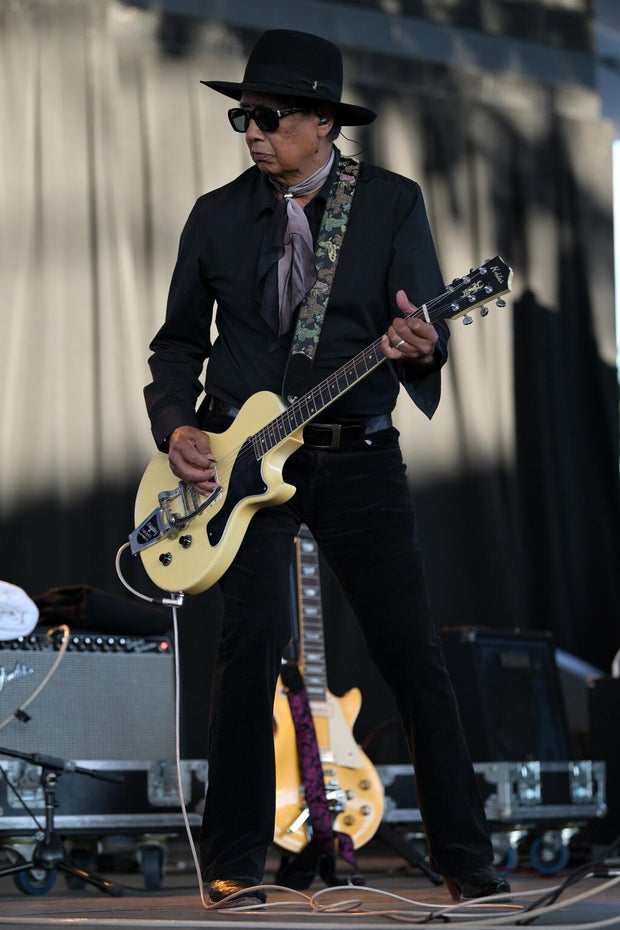 ed-spinelli-summerfest-w1d1alejandoescovedo.jpg 