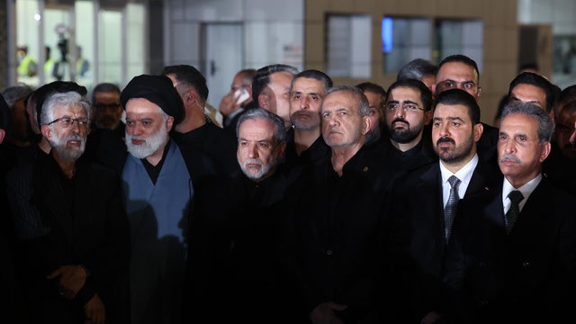 Body of slain Iranian supreme leader arrives in Iraq ahead of funeral procession 