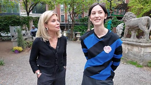 gracie-abrams-con-tracy-smith.jpg 