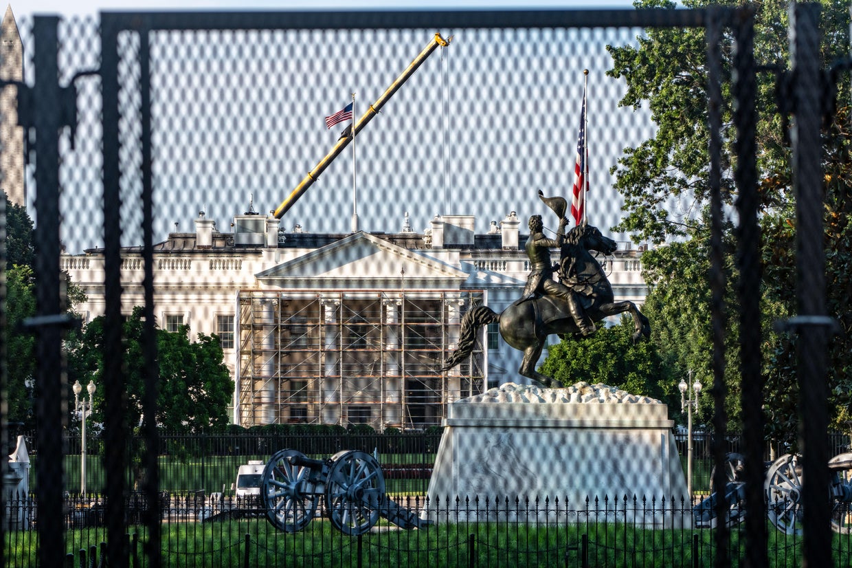 White House considering plan to add permanent fencing on Pennsylvania ...