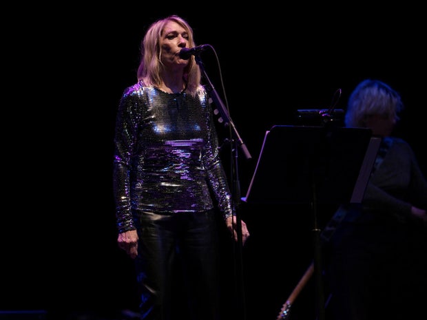 ed-spinelli-summerfest-w2d1kimgordon.jpg 