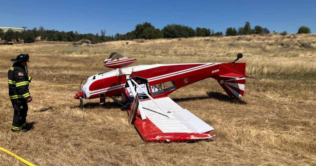 Plane spins off runway during rough landing at Auburn airport; no injuries reported