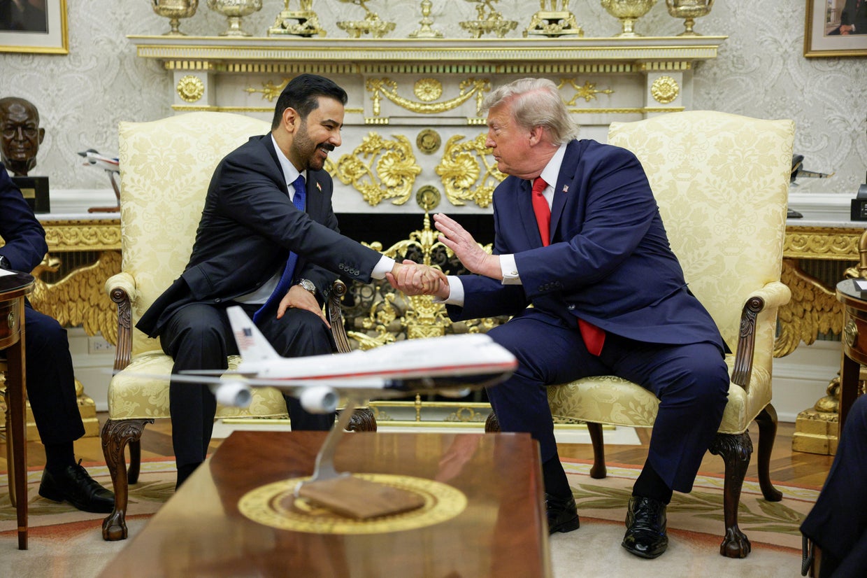 Iraq seizes mounds of gold and millions in cash from officials in ...