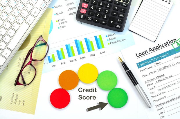 What credit score do you need for the lowest mortgage rates right now? Experts weigh in