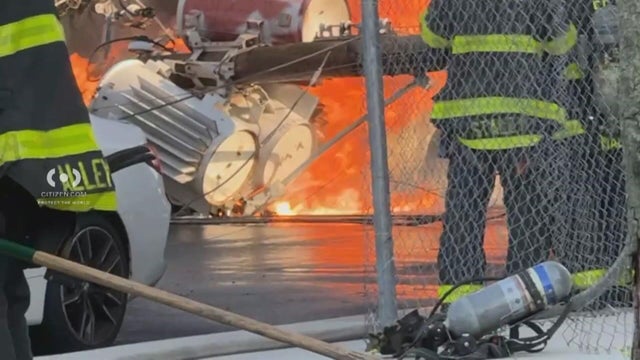 coney-island-transformer-fire-citizen-hi-res-still-00-05-5600.jpg 