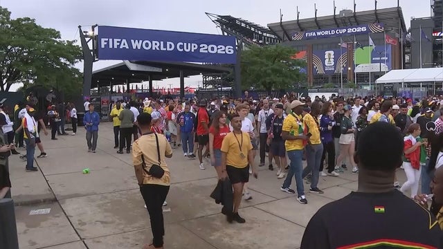 adele-world-cup-tix-prices-finished-pack-071626-frame-0.jpg 