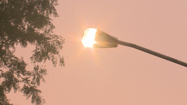 lighta.jpg 