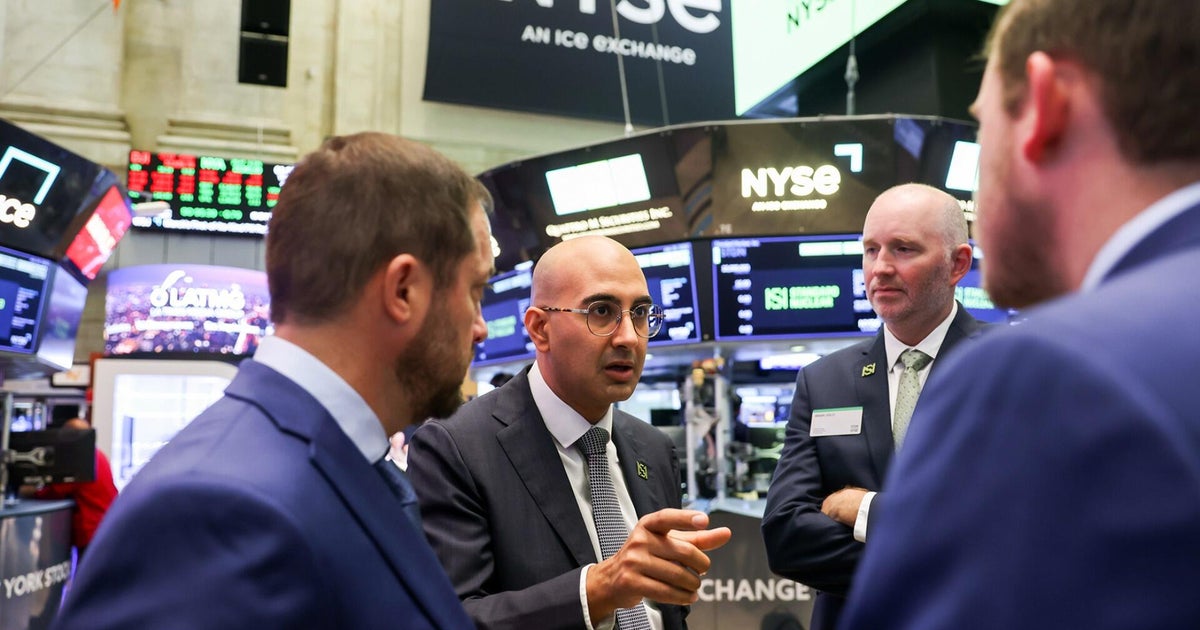 Stocks fall on AI and Iran concerns, Netflix releases Q2 earnings report