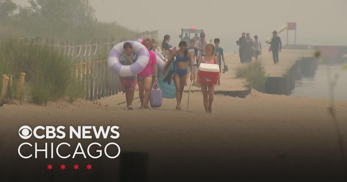 Thick smoke envelops Chicago's north suburbs