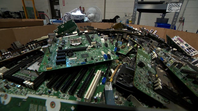 ewaste.jpg 