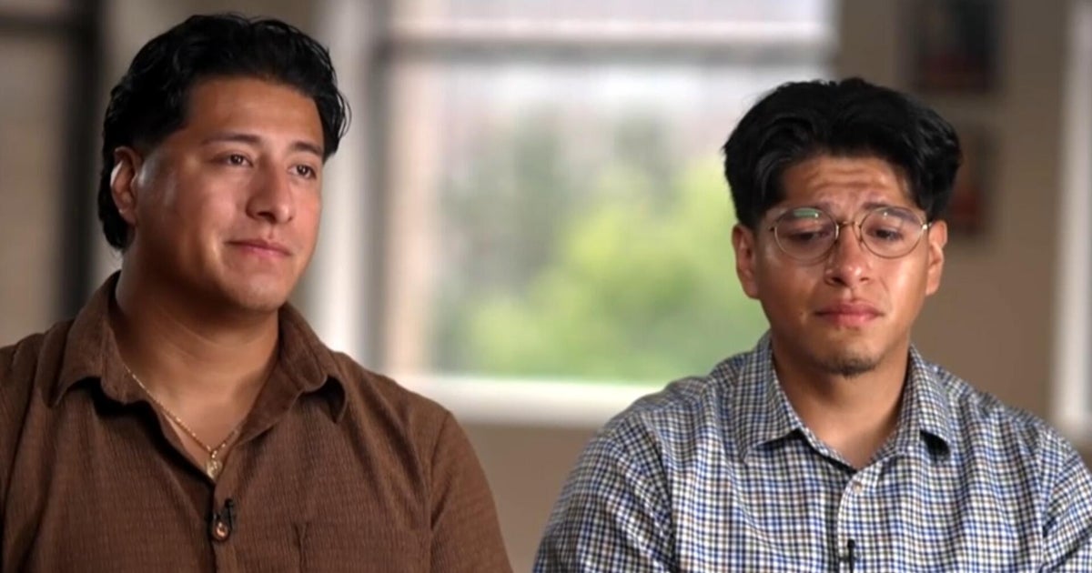 Texas man fatally shot by ICE “was screaming for someone to help him,” son says