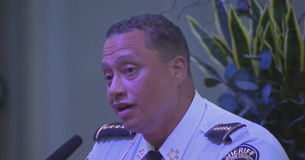 Fulton County sheriff weighs misdemeanor booking changes as jail overcrowding concerns continue, 