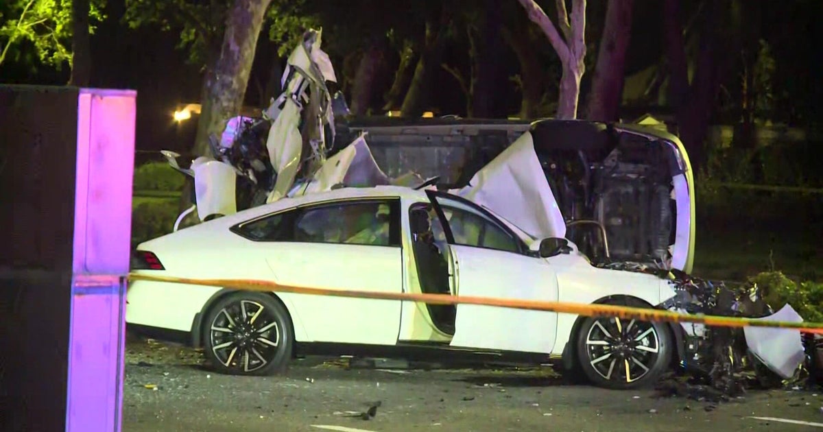 Elk Grove police suspect DUI in crash that killed another driver