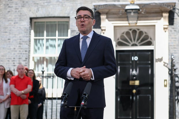 Outgoing British PM Keir Starmer steps down and Andy Burnham takes office