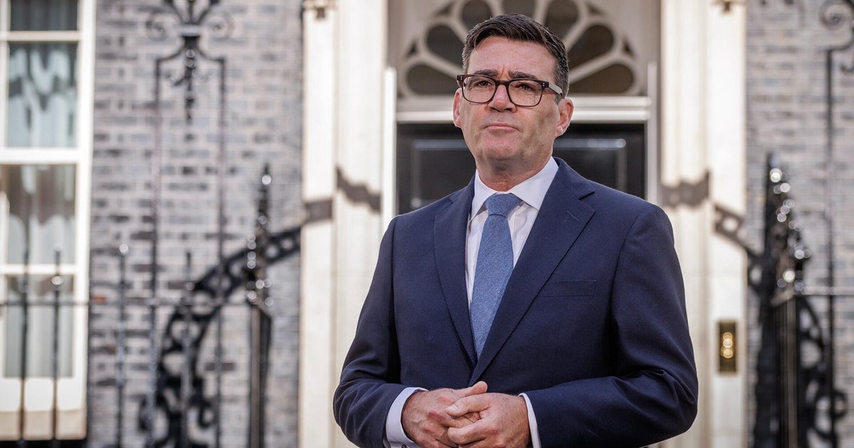 Here's how the UK went through 6 prime ministers in 7 years