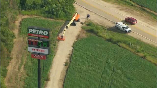 wilmington-sign-rescue.jpg 