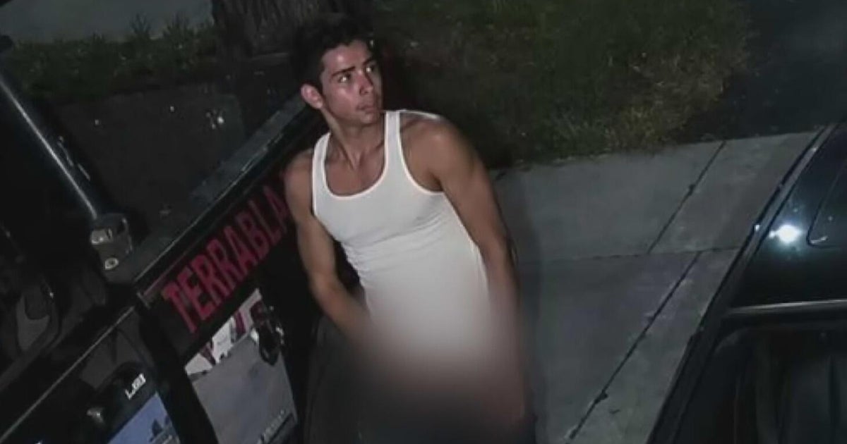 New video shows Miami-Dade voyeurism suspect near neighbor's home the same morning as alleged incident