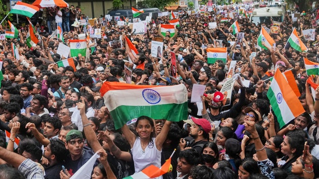 India Cockroach Protests 