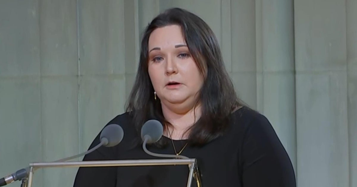 Watch: Lindsey Graham's niece delivers emotional tribute to late senator