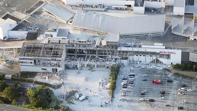 Major earthquake hits Japan's Kyushu region 