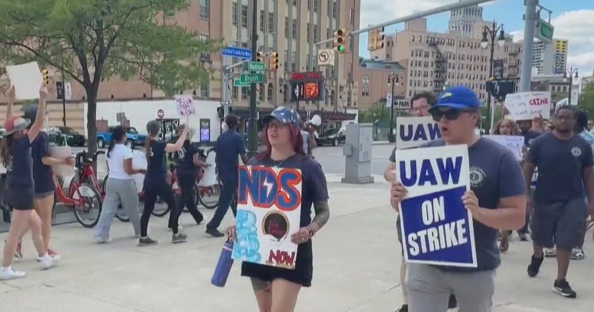 Wayne County public defenders strike for better pay and healthcare
