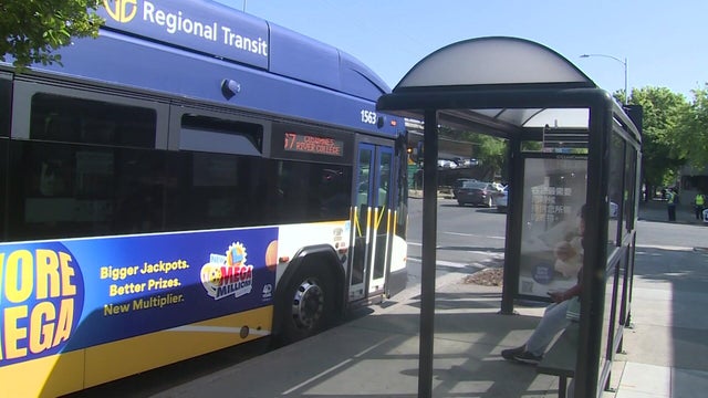 10p-p-sac-smf-bus-conne-kmaxfzda.jpg 