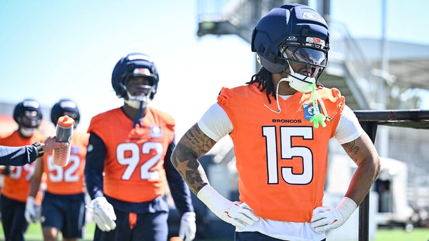 DENVER BRONCOS, NFL