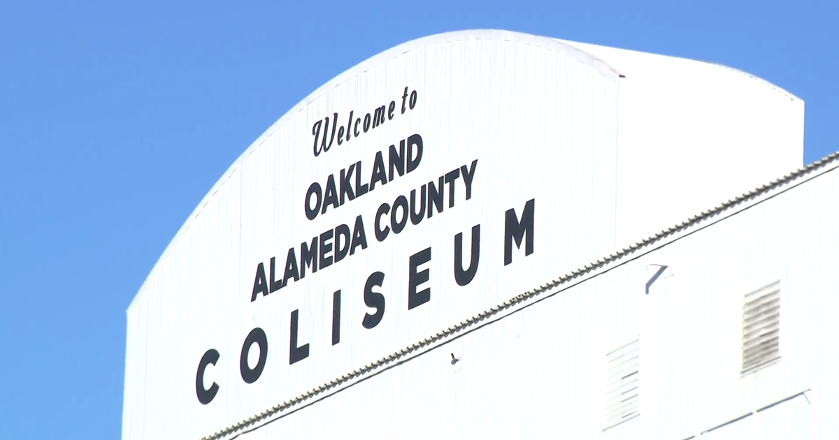 cbsnews.com - Fans react as Oakland Roots' future at Coliseum remains uncertain after unpaid rent dispute