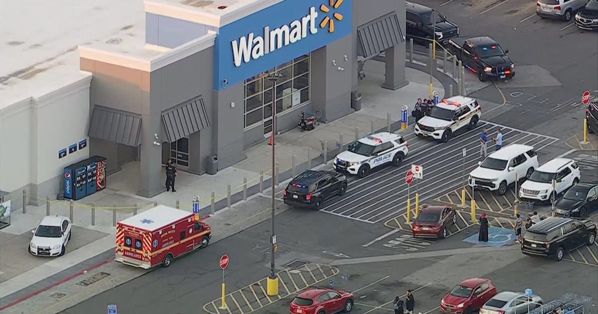 Police search for gunman who shot employee at Delaware County, Pennsylvania, Wal...