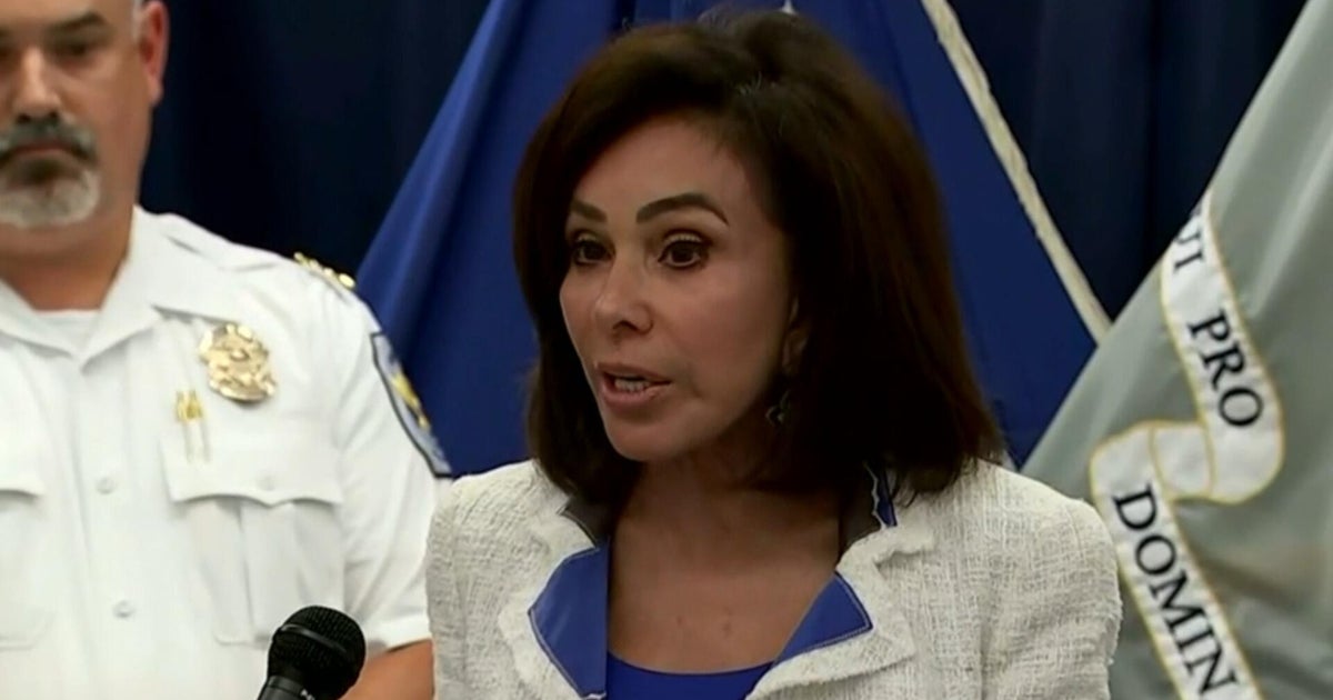 Trump blasts Pirro's decision to drop charges in Reflecting Pool case