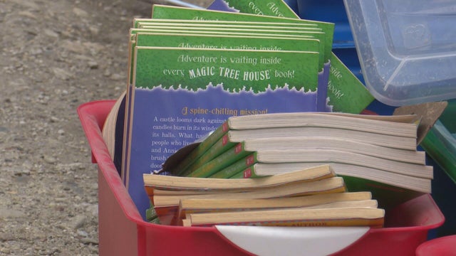 discarded-school-supplies.jpg 