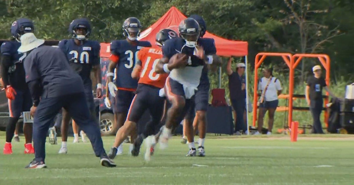 Chicago Bears hold second padded practice, focusing on defense