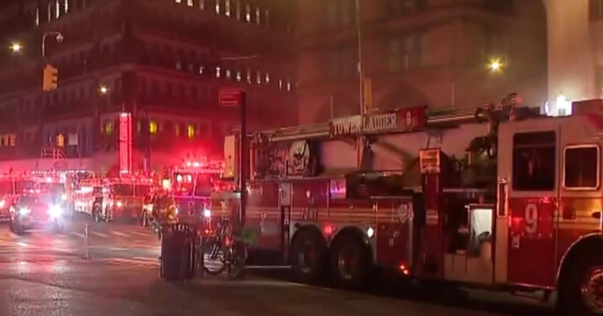 Over a dozen hurt after fire breaks out at New York City subway station