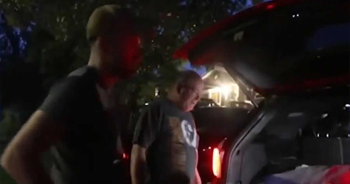 Kind Wisconsin stranger helps rock band make it to their tour stop after car breaks down
