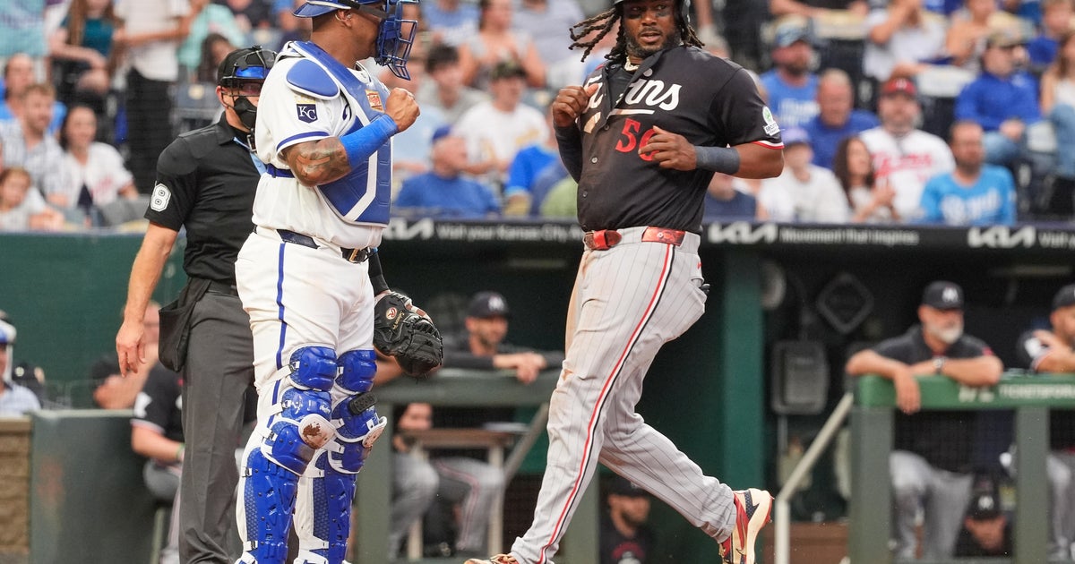 Massey leads off 7th with go-ahead HR, Cameron has 9 Ks as Royals beat Twins 2-1