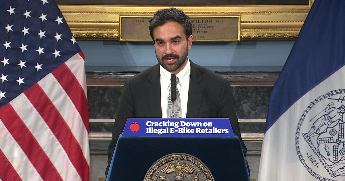 NYC Mayor Zohran Mamdani reacts to Speaker Johnson's 