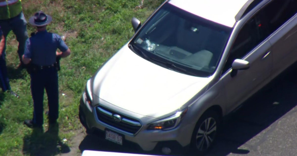 Woman injured after tire iron went through car windshield on I-95 in Peabody