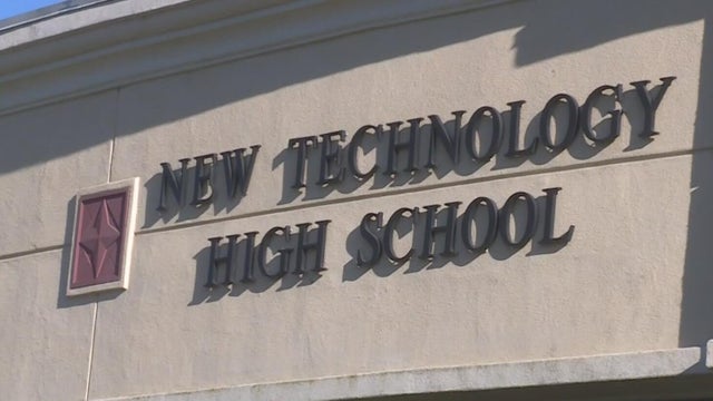 sacramento new tech high school 