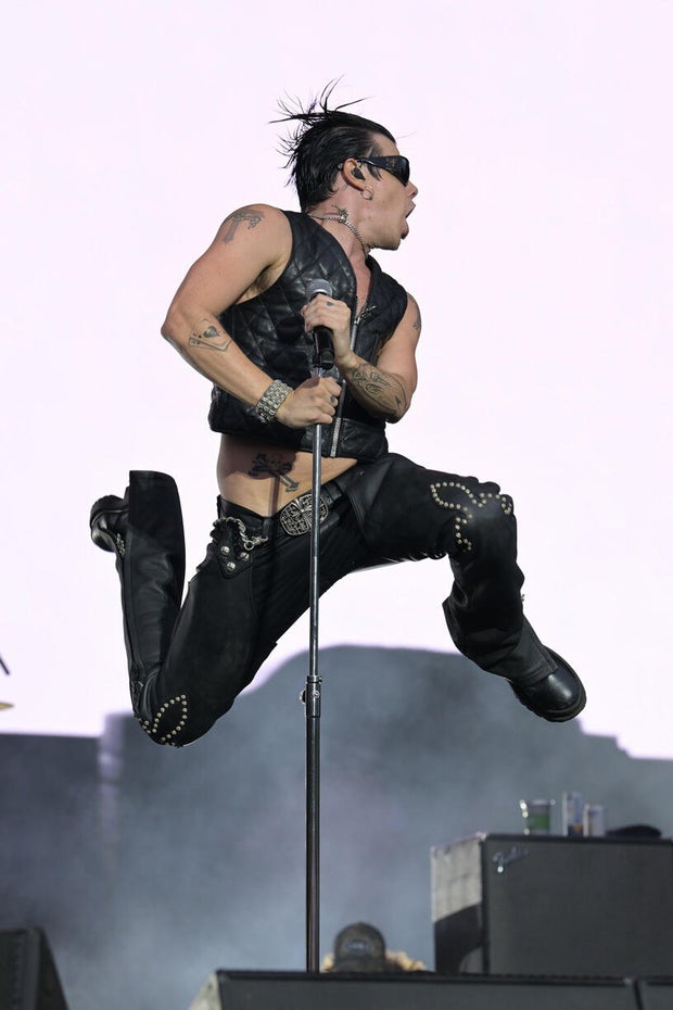 ed-spinelli-lollapalooza-d2-yungblud-2412.jpg 